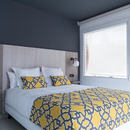 Apartamentos Las Torres Мадрид Экстерьер фото