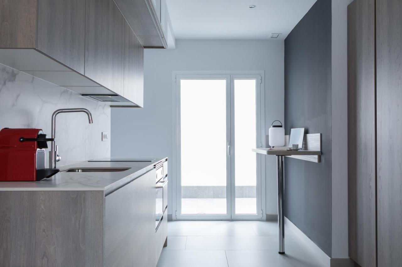 Apartamentos Las Torres Мадрид Экстерьер фото